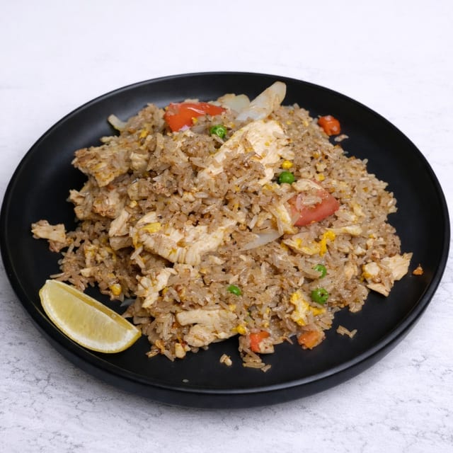 Traditional Fried Rice (Kao Pad).